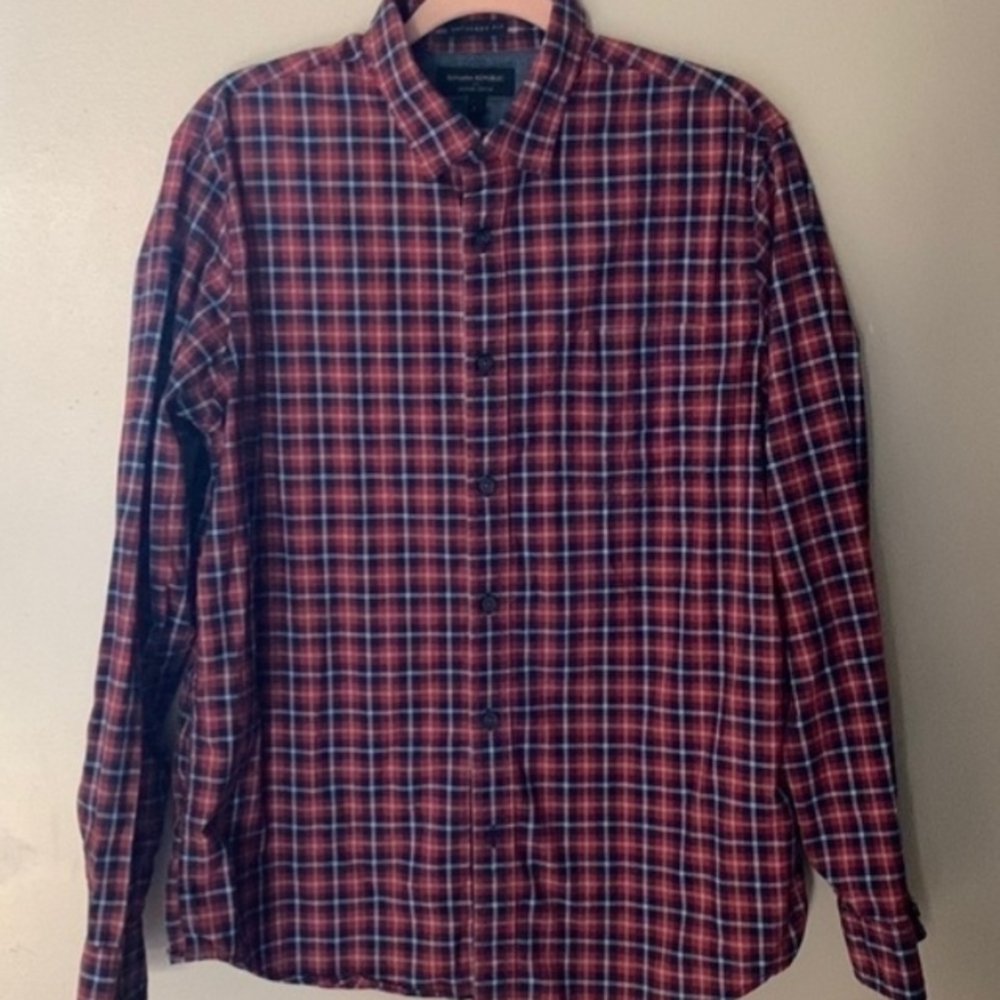 Banana Republic Organic Cotton Untucked Fit Button-Up Shirt sz L